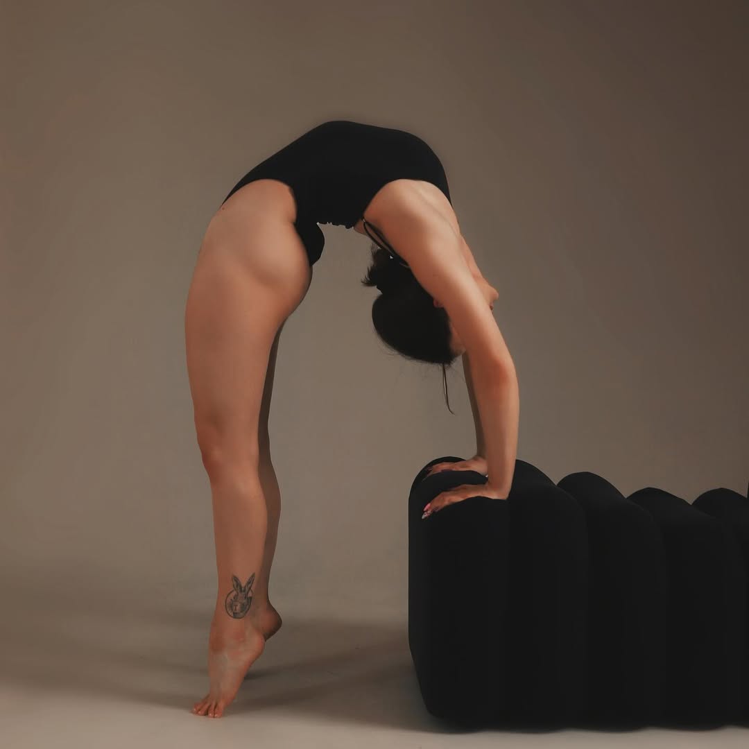Klaudia - Stretching Trainer